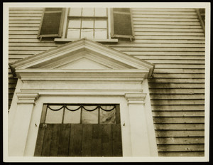 Exterior view of an old house, Portsmouth, N.H., April 1923