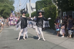 Parade marchers with grand piano headresses : Provincetown Carnival parade
