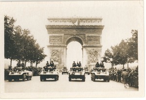 American troops, Place d'Etoile, Arc de Triomphe, Champs Elysees
