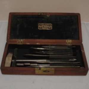 Post-mortem set in wooden case, 1860 - 1880 [WAM 20441]