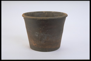 Common Pot or Dye Pot