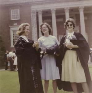 Three 1961 Graduates Stand in front of the Wallace Library.