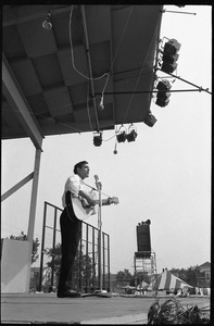 Bob Davenport performing on stage, Newport Folk Festival
