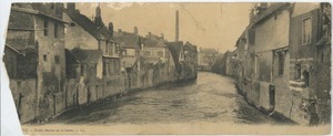 Postcard of Vieilles Maisons sur La Somme