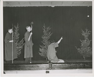 Performers in Christmas pageant