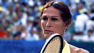 Renée Richards on the Court (July 1977)
