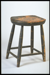 Windsor Corner Stool