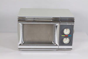 Microwave oven