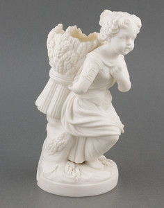 Sculpture of young girl
