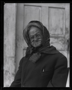 Reuben Austin Snow, the cross-dressing hermit of Cape Cod, close-up portrait mid-grimace