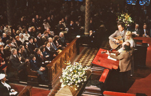Peter, Mary, and Harry Chapin singing at the funeral of Allard Lowenstein