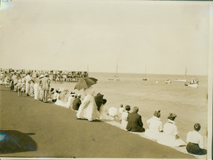 View along seawall, Oak Bluffs, Mass., ca. 1909