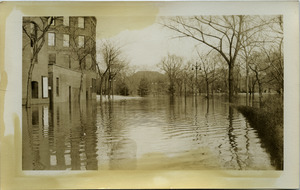 Aftermath of the great Hartford Flood