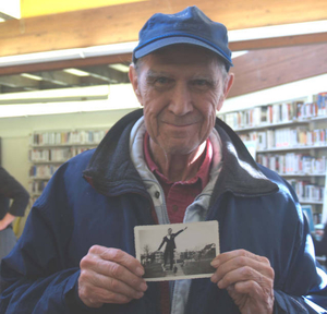 Earl Merrifield at the Norwell Mass. Memories Road Show