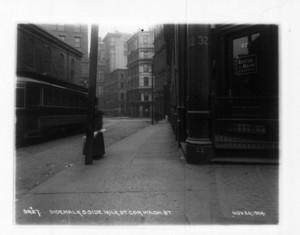 Sidewalk south side Milk St. corner Washington St., sec.5, 322 Washington Street, Boston, Mass., November 20, 1904