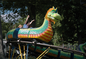 Franklin County Fair: dragon-headed roller coaster