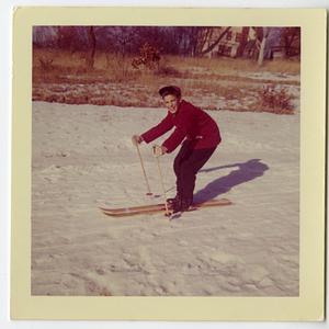 Robert Mello, skiing