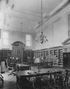 Stetson Libray reading room with reference desk