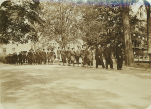 Graduates approaching the rhododendron garden