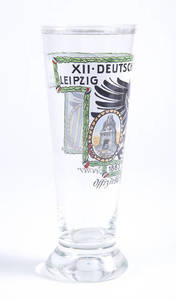 Pilsner glass commemorating 1913 Leipzig Turnfest, signed by Franz Ringer