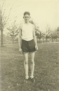 Harry Nottebaert in track uniform