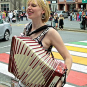 Sophie's Smokin' Squeezebox