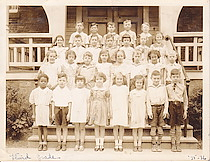 Williams Elementary School Third Grade Class Photo