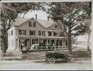 Exterior view of the Monomoyck Inn, Chatham, Mass., undated