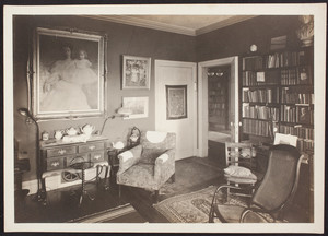 Interior view of the Lippitt-Green House, southwest room looking northeast no. 19, 14 John Street, Providence, R.I., 1919