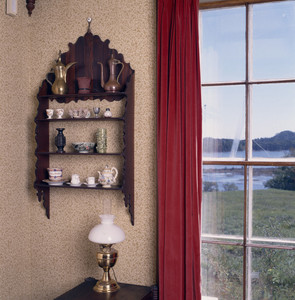 Curio shelf, Castle Tucker, Wiscasset, Maine