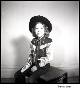 Carly Simon: full length portrait in cowboy costume