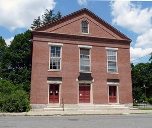 Montague Center Library: exterior of the front entrance to the library