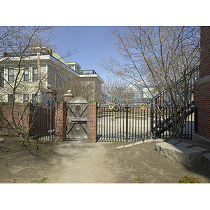 Ellis Mendell Elementary School Gateway Fence