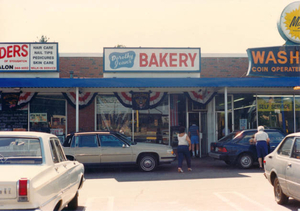 Family business - Dorothy Jean's Bakery