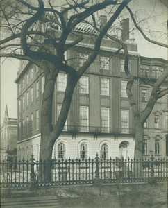 Thayer House (Hampshire House), Beacon Street and corner of Brimmer Street, Boston, Mass.