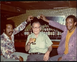 Bernie Moss (center) at the bar at the Jazz Workshop