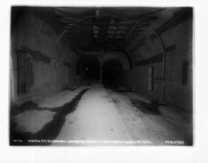 Washington St. subway looking south towards Essex St. station