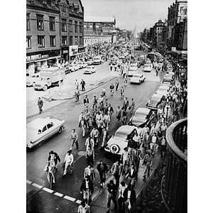 Pedestrians and students walking down Huntington Avenue