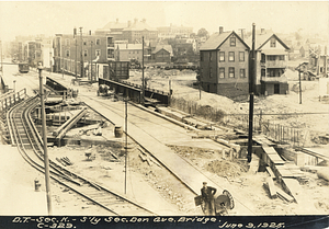 Southerly section Dorchester Avenue bridge