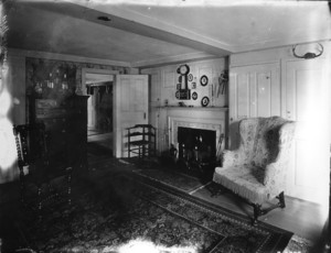 Sumner House, Main St., Shrewsbury, Mass., Parlor.