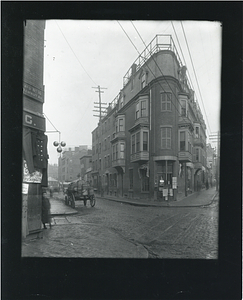 Shawmut Avenue at Pleasant Street