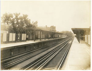 Green Street Station, looking south