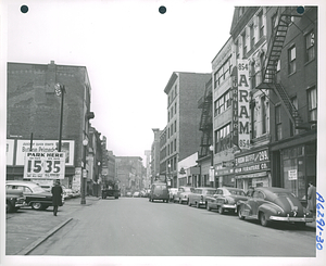 Northeasterly on Washington Street from Warrenton Street