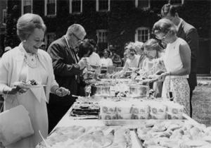 Buffet Class Day 1964