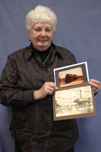 Roberta Sullivan at the Reading Mass. Memories Road Show