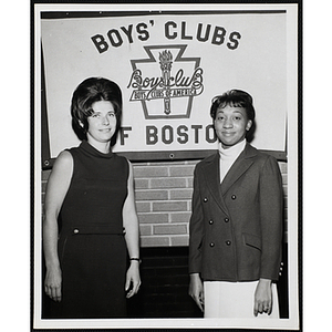 "Mrs. Terri Buoniconti (left) and Mrs. Rosa Hunt (right) of the Boston Patriots Wives Association"