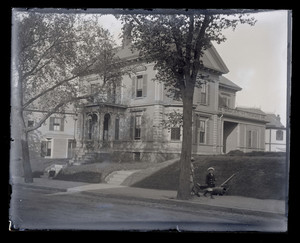 Chelsea, Mass. Glass Plate Negative Collection, 1906-1910. (PC069)