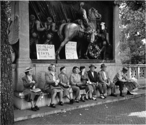 Rosenberg vigil III, Boston, 1953
