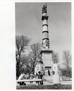 Children around the Soldiers and Sailors Monument, Boston Public Garden