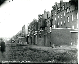 Looking easterly along Back Street from Clarendon Street